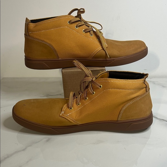 Timberland Men's Brown Chukka Boots - Picture 3 of 7